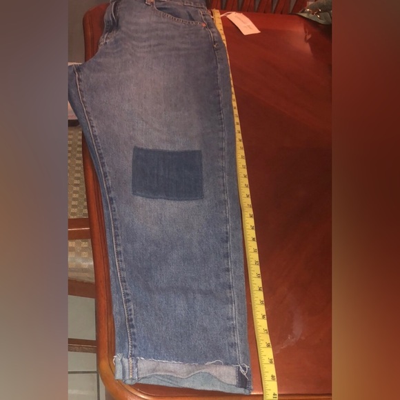 NWT universal thread boyfriend jeans with patches size 12 - Picture 10 of 12